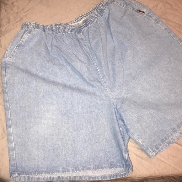 chic Pants - Chic Jean Shorts